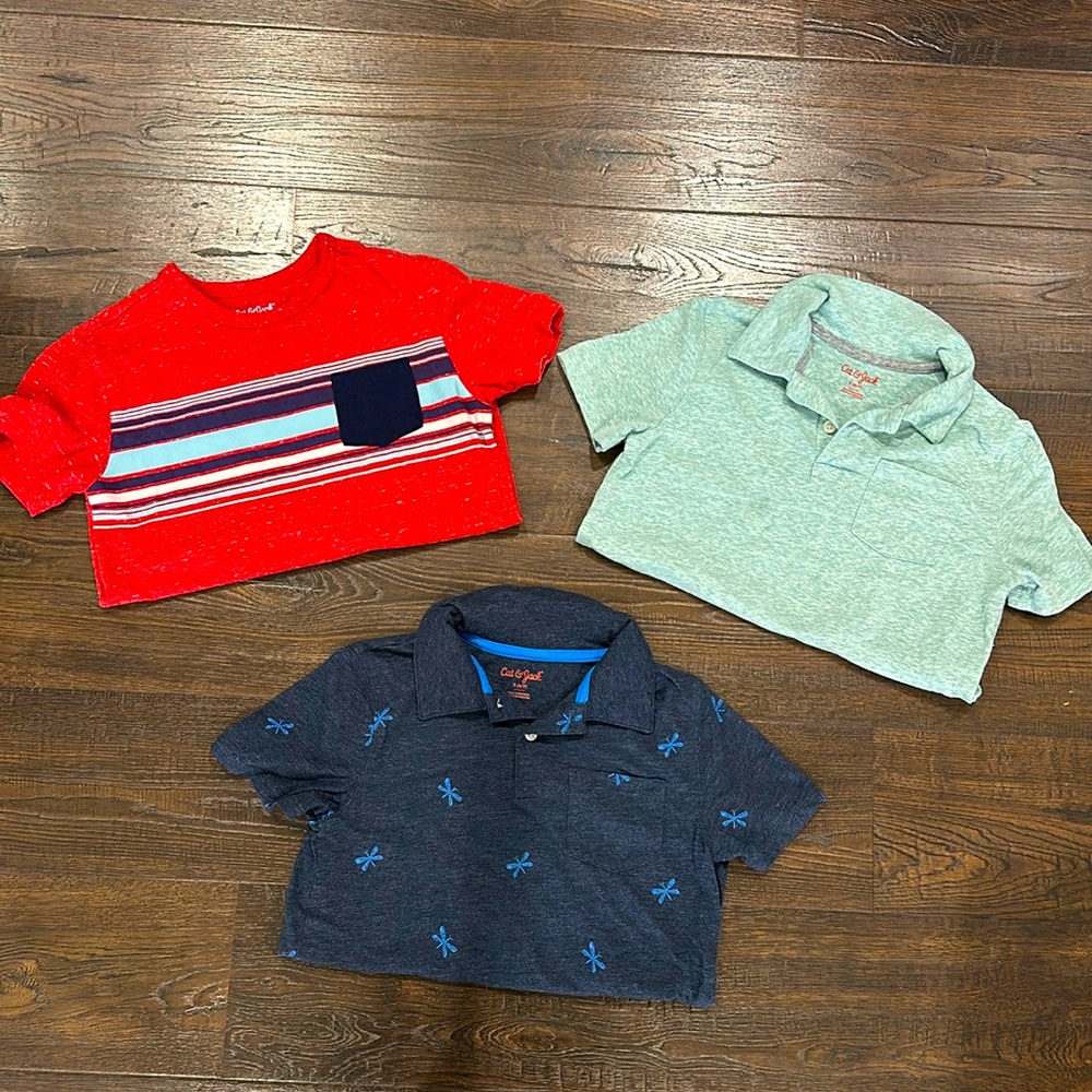 Cat & Jack Boys Size 6/7 shirt bundle! Great condition! 3 shirts!
